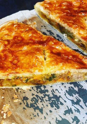Une photo de Tourte viande hachée et légumes frais