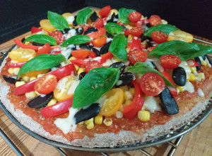 Una foto de Pizza vegana con harina integral