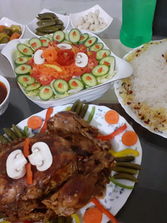 عکسی از دستور مرغ شکم پر