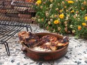 Una foto de pollo a la brasa