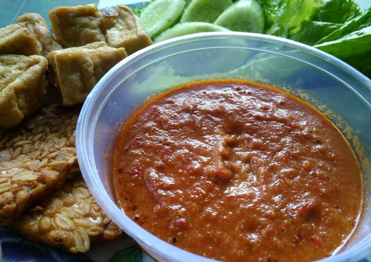 Sambal Kemiri