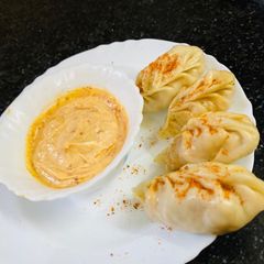 A picture of Paneer momos.