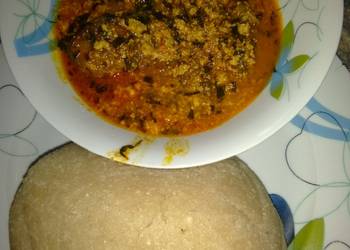 How to Recipe Delicious Eba and egusi soup