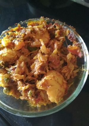 A picture of Cabbage Potatoes and peas stir fry.
