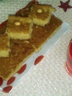 صورة لوصفة بسبوسة خفيفة ريشة والبنة ما نحكيلكمش 💖💖