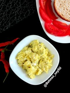 عکسی از دستور پنیر برشته (پنیر دبیج ، املت شمالی)🍳🥚