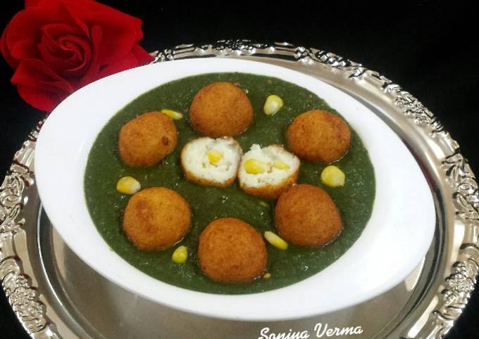 Golden balls in green gravy