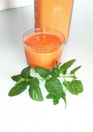 Una foto de Bebida o gazpacho de sandía