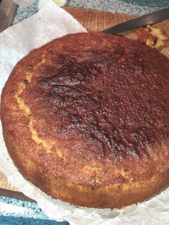 Una foto de Bizcocho de naranja con chispas de chocolate