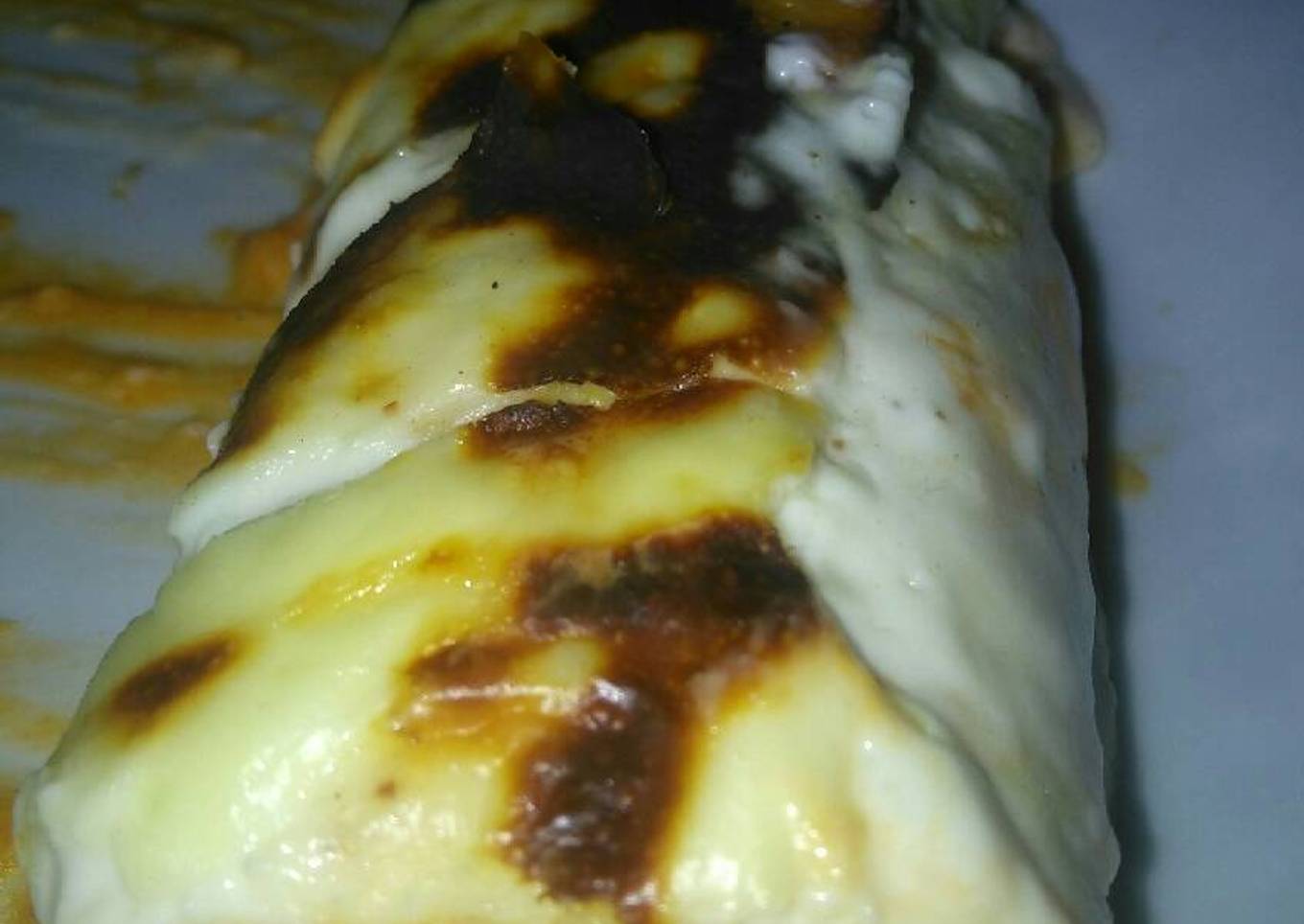 Creps canelones de atún y huevo cocido