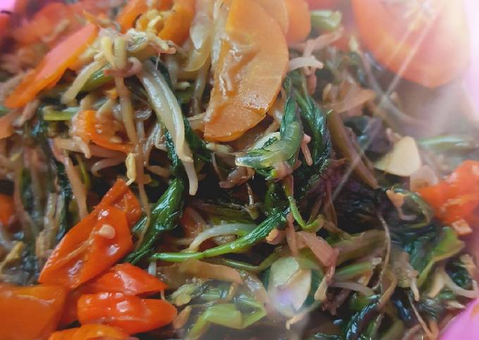 Langkah Mudah untuk Menyiapkan Tumis kangkung pedas ala anak kost simple yang Lezat Sekali