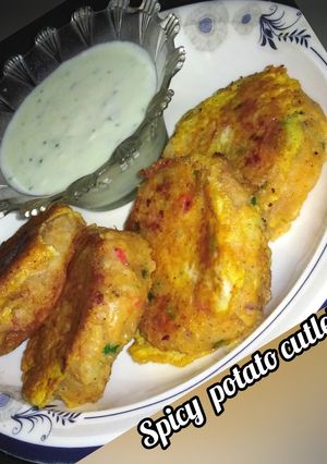 A picture of Spicy potato cutlets.