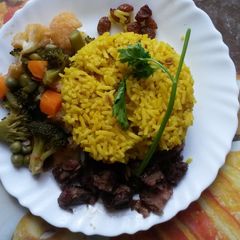 A picture of Turmeric rice.