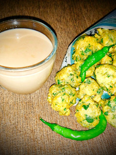 મેથી ના ગોટા(Methi pakoda recipe in Gujarati) રેસીપી મુખ્ય ફોટો
