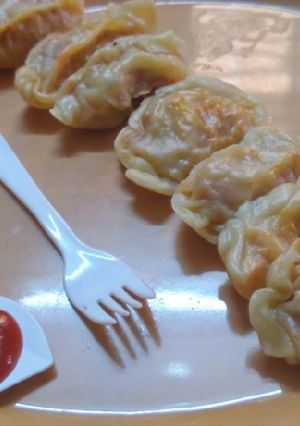 A picture of Paneer momos.