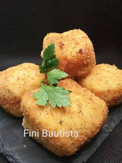 Una foto de Dados de salmón (croquetas)