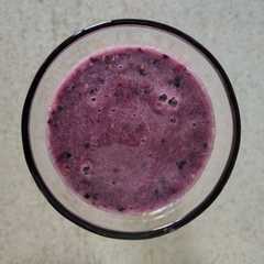 Smoothie με βατόμουρα-レシピのメイン写真