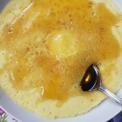 A picture of Quick microwave sponge cake for 1 person.