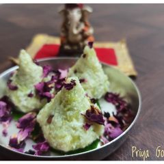 A picture of Lauki Khoya Modak.