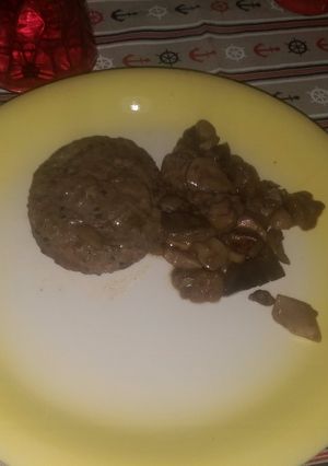 Foto di Hamburger con funghi e formaggio