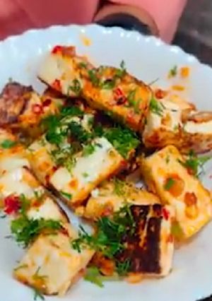 तवा पनीर (tawa paneer recipe in Hindi) रेसिपी मुख्य फोटो