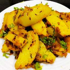 A picture of Jeera Aloo.