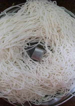 A picture of Jaggery  and vegetable  idiyappam.