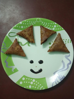 சமோசா (Samosa recipe in tamil) செய்முறை முக்கிய புகைப்படம்