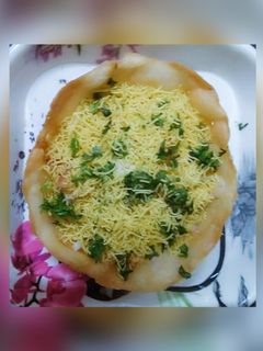 कटोरी चाट (Katori Chaat recipe in Hindi) रेसिपी मुख्य फोटो