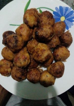 A picture of Spicy yamballs.