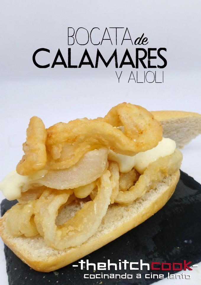 Una foto de Bocata de calamares y alioli