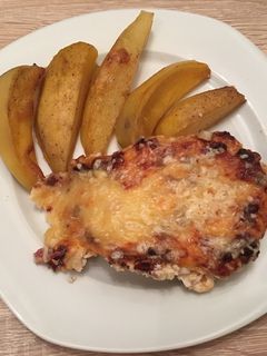 Túrós-sajtkrémes-baconos csirkemell recept fotója