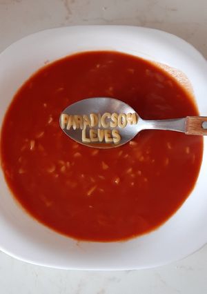 Menzás paradicsomleves recept fotója