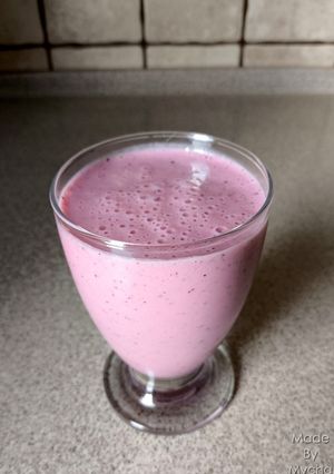 Zdjęcie przepisu Shake owocowo - jogurtowy II.