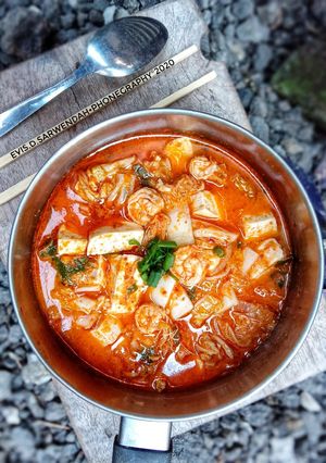 Foto resep Sundubu Jjigae (Sup Tahu Pedas)