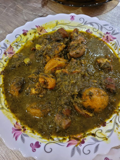 عکسی از دستور خورشت آلو اسفناج