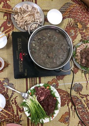 Hình của món Lòng trần cháo.