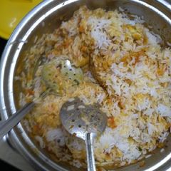 A picture of Tawa pulao.
