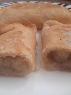 Una foto de Pie de manzana frito