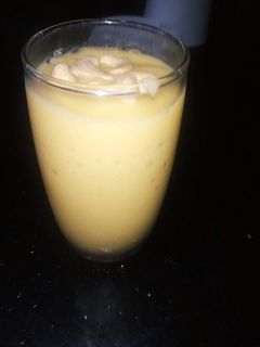 मैंगो शेक (Mango shake recipe in hindi) रेसिपी मुख्य फोटो