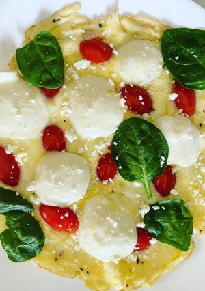 Una foto de Omelette caprese