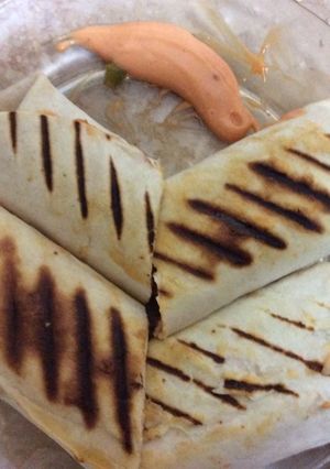 A picture of Chicken Wraps.