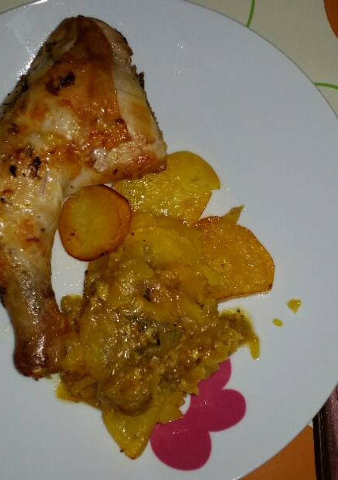Una foto de Muslos de pollo al horno