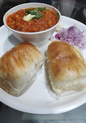A picture of Pav Bhaji.