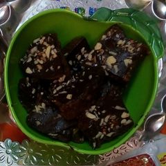 A picture of Chocolate barfi.