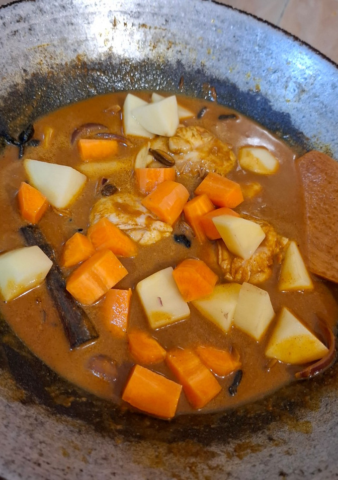Gambar Kari Ayam Siburan Sarawak simple (version beginner, org single)