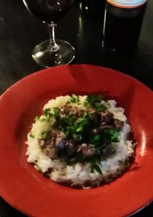 Una foto de Carne a la salsa madera