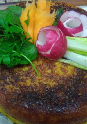 عکسی از دستور ته چین مرغ و بادمجان بدون تخم مرغ
