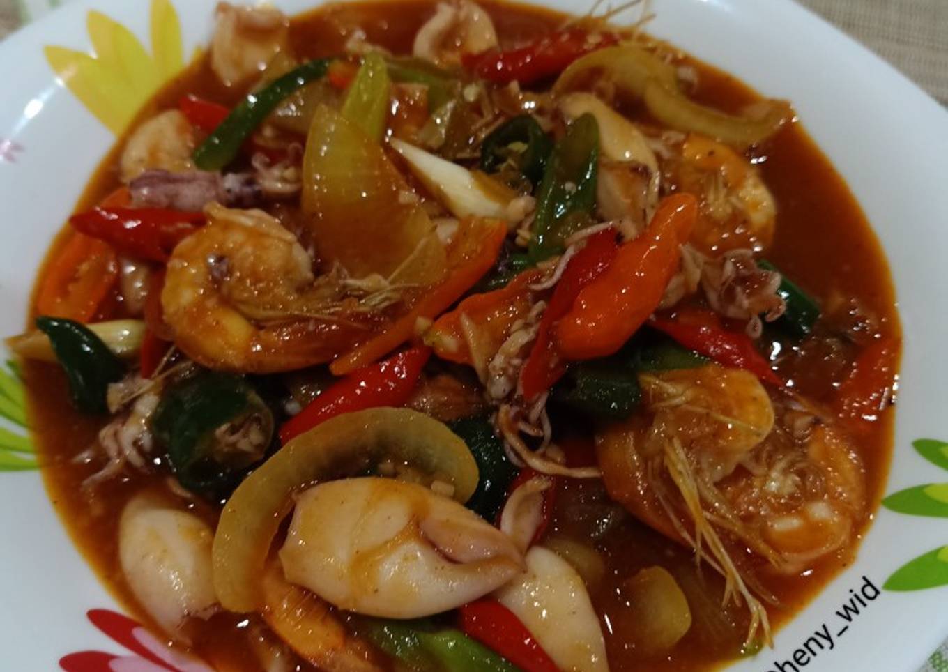 Cumi & Udang Mentega Saus Tiram