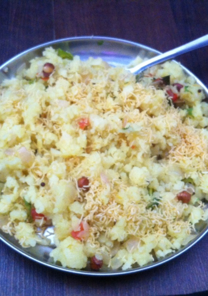 A picture of Kanda Poha.